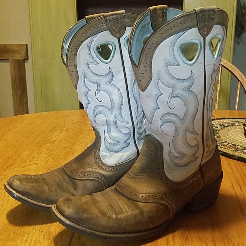 Ariat Womens Boots